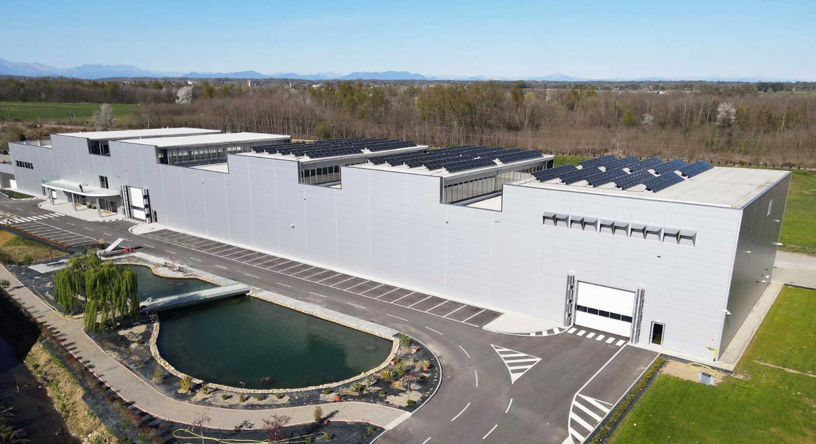 Sintra Inaugure Son Nouveau Centre Showroom R D Sintra Inaugure Son Nouveau Centre Showroom R D